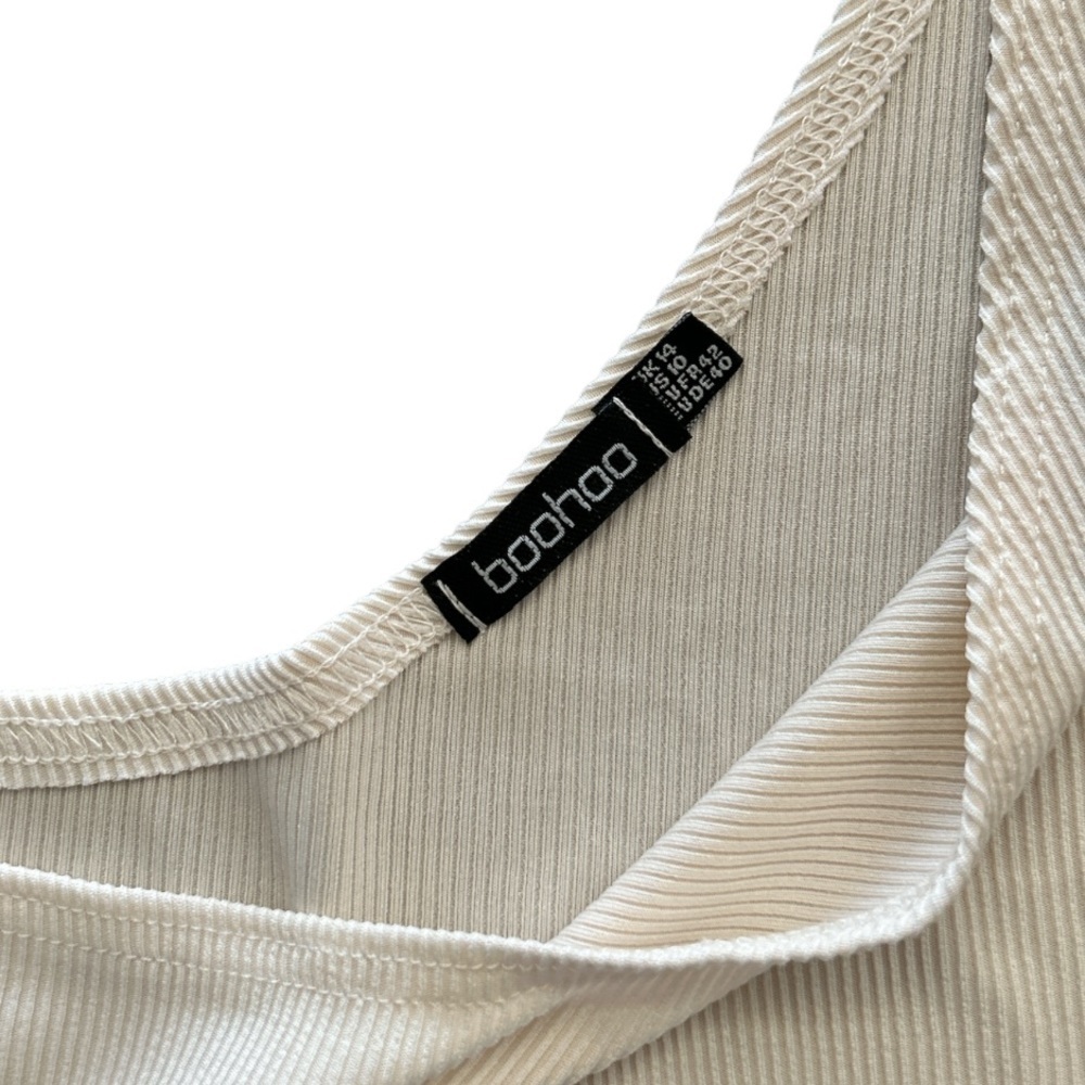 Boohoo One Shoulder Crop Top - Picture 5 of 8